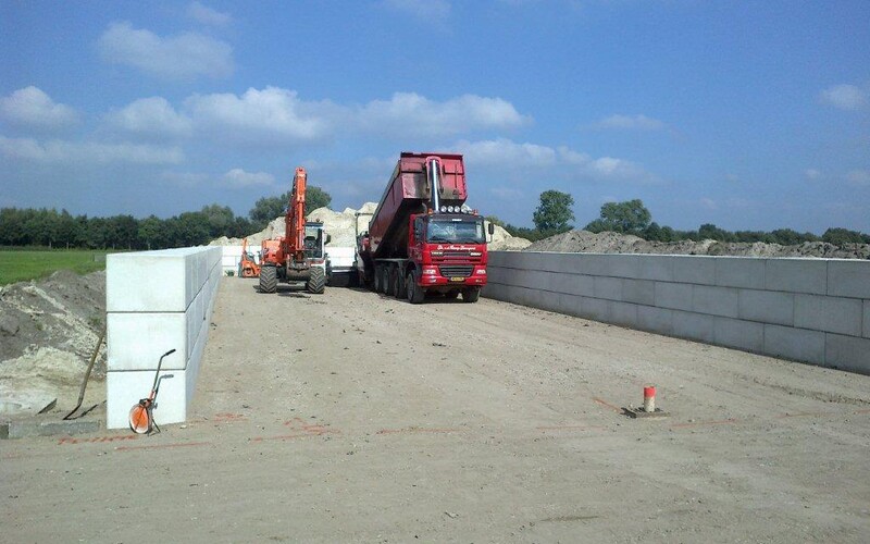 Heesch voersilo Melkveehouderij Verstegen