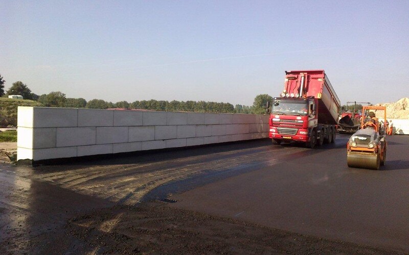 Heesch voersilo Melkveehouderij Verstegen